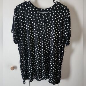 Torrid Black Tee with White Bird Pattern